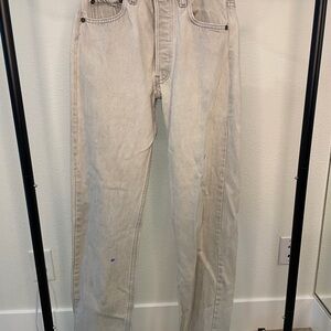Vintage Levi's Straight-Leg Jeans in Light Grey